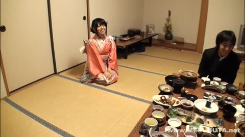 謹賀新年輪姦初め～親戚一同に輪姦されて-小野寺すみれ