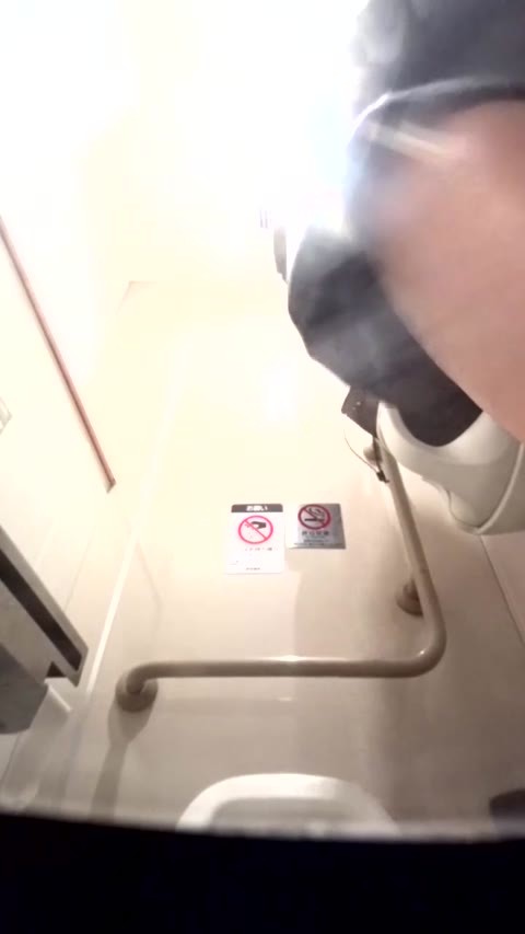 お姉さんの太くて長いブツ