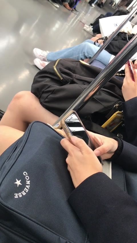 トリオ女良至近距離凝視＾＾