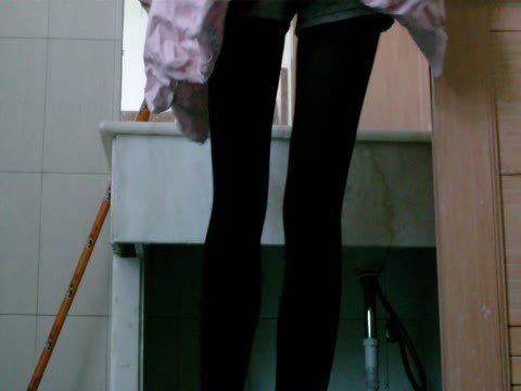 Chinese toliet hiddencam 674