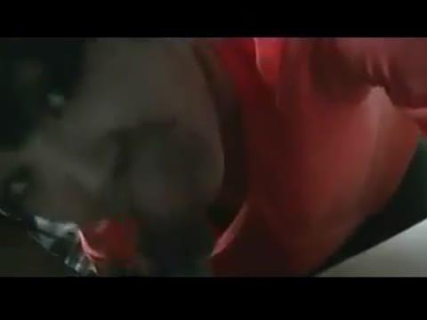 詳細不明。童顔素人娘。車の中でフェラチオ