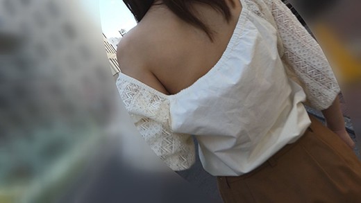 車内連れ込み個撮06ノーブラ露出好き撮られるだけで感じるざごまん女子ｗエロスぺ揃い杉で昼夜2回敏感くりおま●こフル稼働ｗ