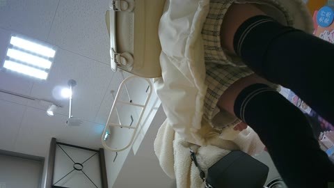 ロリs4名　ローアングル・パンチラ 【Upskirting Girls -Quadruple- 59】