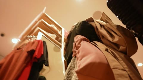 7作品56分フル詰め合わせ！私服姉さんのパンチラ盗撮 撮影バレ全作！