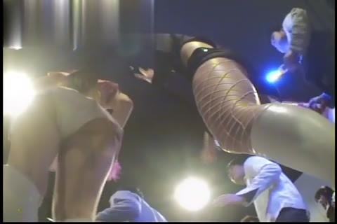 コスプレイベントを靴カメで・・・